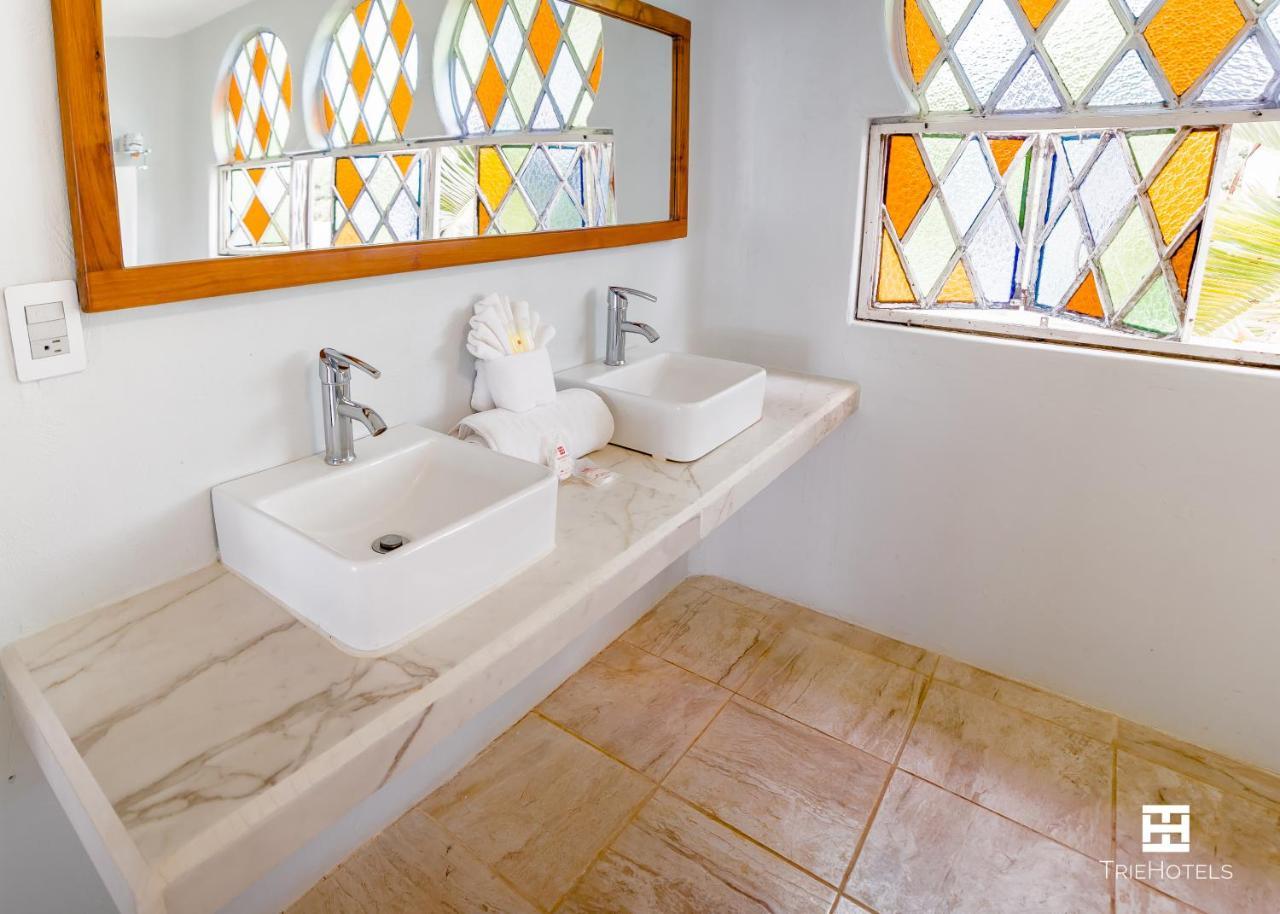 Hotel Villa Esmeralda Бакалар Екстериор снимка
