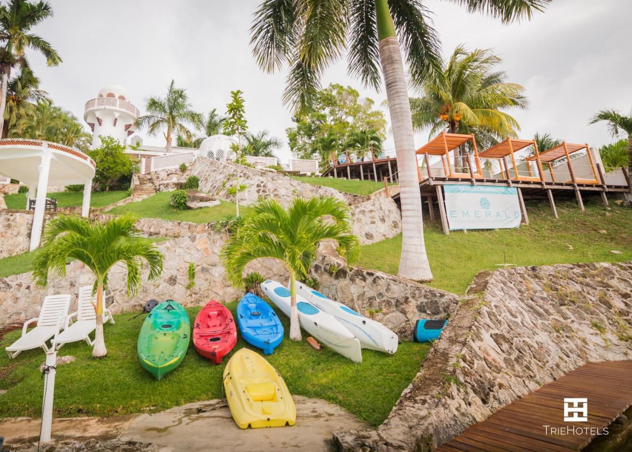 Hotel Villa Esmeralda Бакалар Екстериор снимка